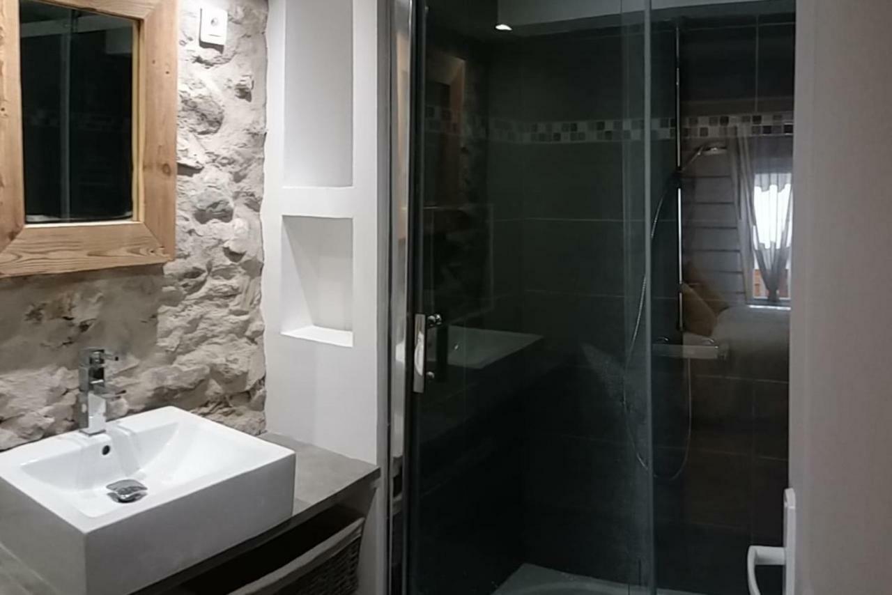 La Feda Gite Pyrenees Ariegeoises Auzat Exteriör bild